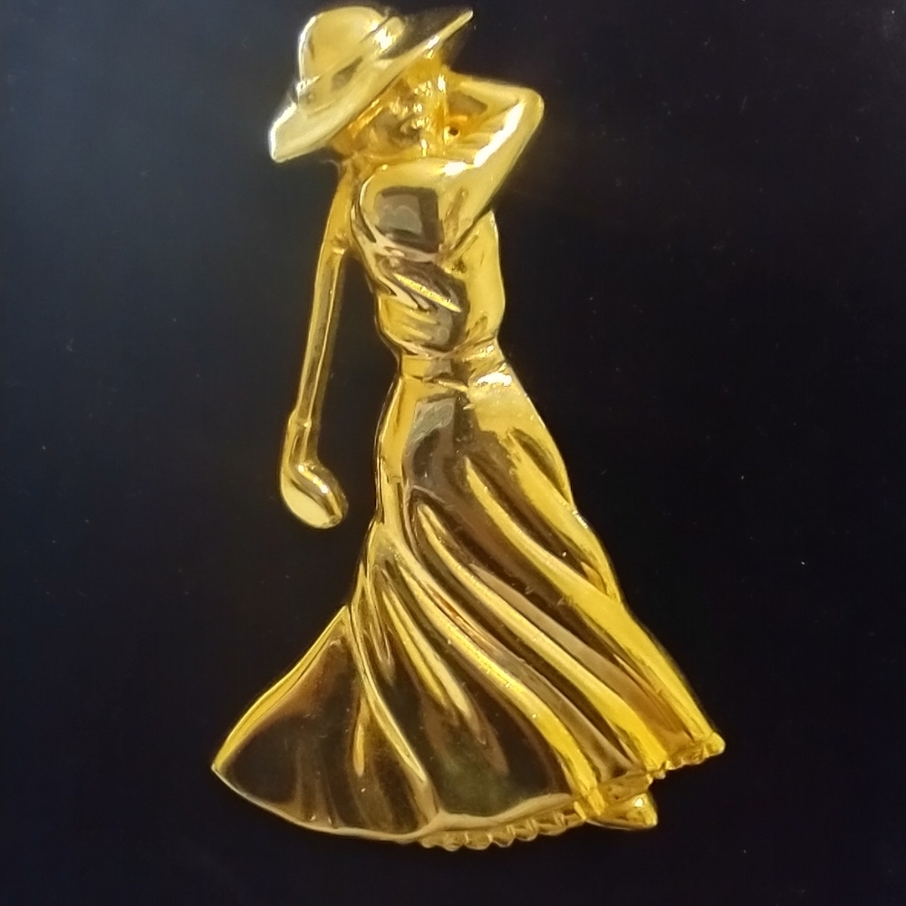 Fort signed lady golfer gold tone broochโ - Picture 2 of 6